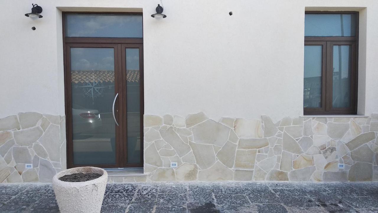 B&B Vecchia Darsena 아우구스타 외부 사진